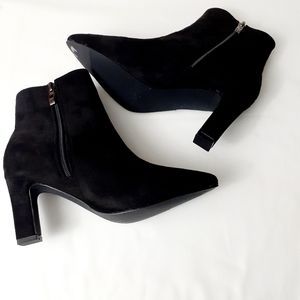 Cinak Women's Black Suade Ankle Boots Sz 6